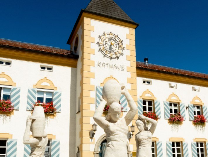 Rathaus Geretried, © Bernd Ritschel Rathaus Geretried, © Bernd Ritschel