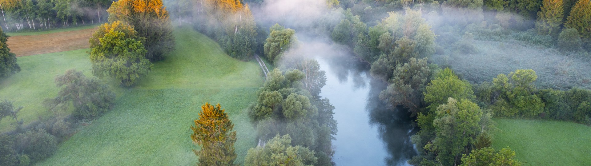 Loisach im Nebel, © Martin Siepmann/Fotografie Bahnmüller Loisach im Nebel, © Martin Siepmann/Fotografie Bahnmüller