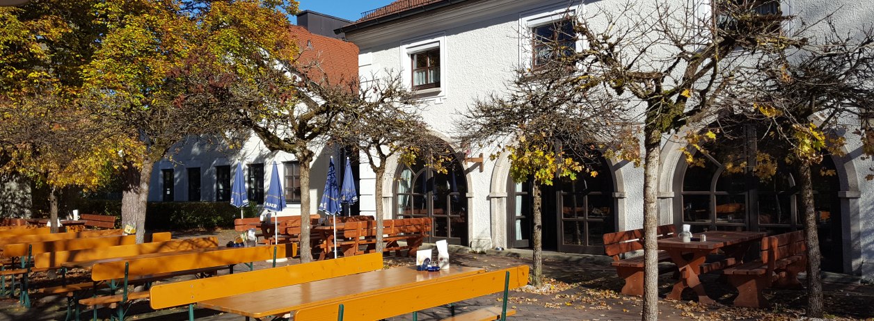 Herbststimmung im Biergarten, © Stadt Geretsried/ Tourismus